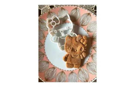 Hello Kitty Cookie Mold
